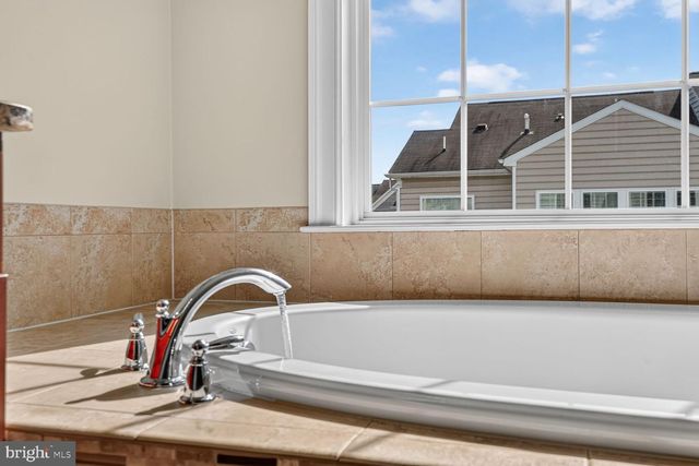 43549 WHITE CAP TER, Chantilly, VA 20152