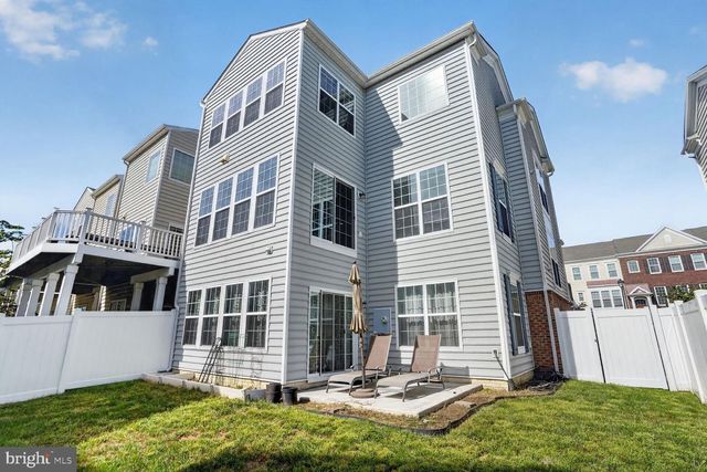 43549 WHITE CAP TER, Chantilly, VA 20152