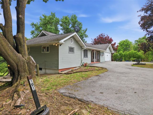 191 Liberty Corners Road, Pine Island, NY 10969
