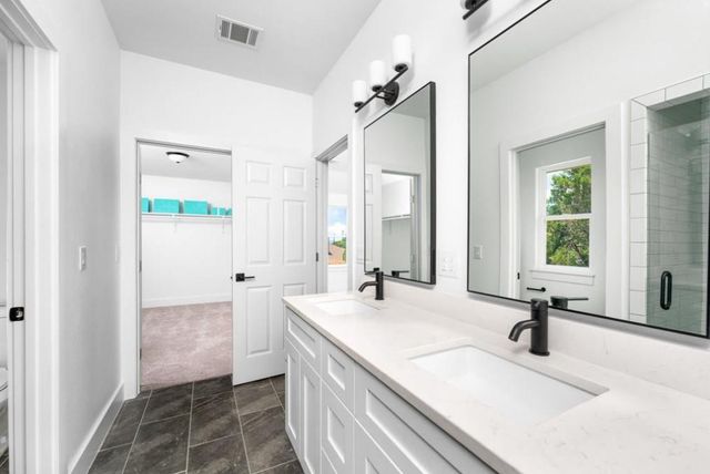 5102 Moss PT, Lago Vista, TX 78645