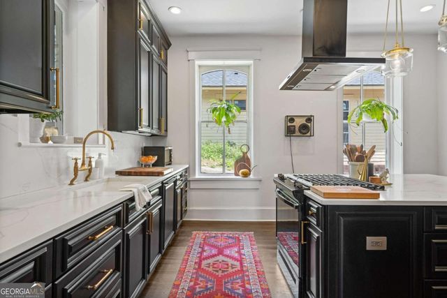 1043 METROPOLITAN Parkway SW, Atlanta, GA 30310