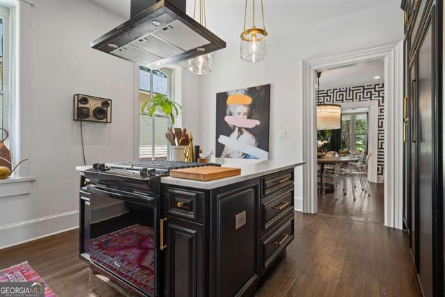 1043 METROPOLITAN Parkway SW, Atlanta, GA 30310