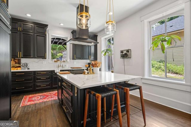 1043 METROPOLITAN Parkway SW, Atlanta, GA 30310