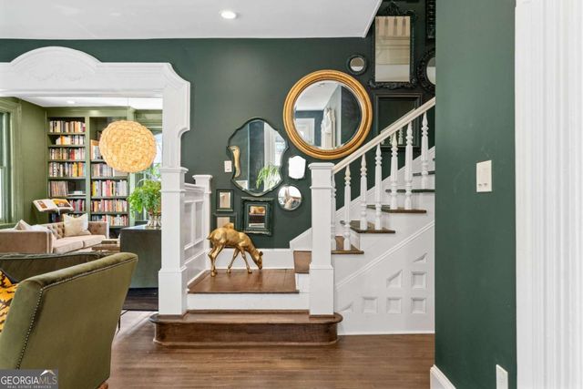 1043 METROPOLITAN Parkway SW, Atlanta, GA 30310