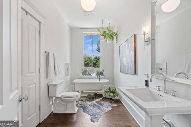 1043 METROPOLITAN Parkway SW, Atlanta, GA 30310