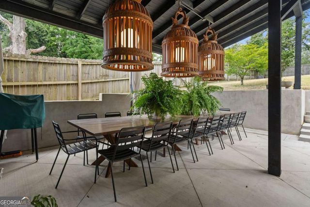 1043 METROPOLITAN Parkway SW, Atlanta, GA 30310