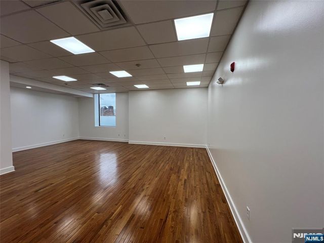 407 39th 503, Union City, NJ 07087