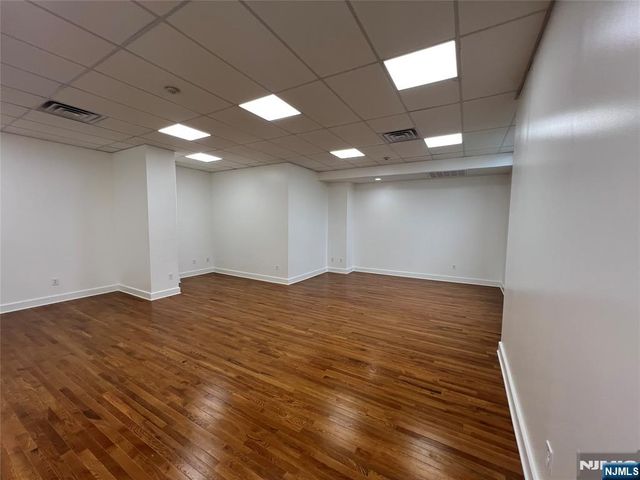 407 39th 503, Union City, NJ 07087