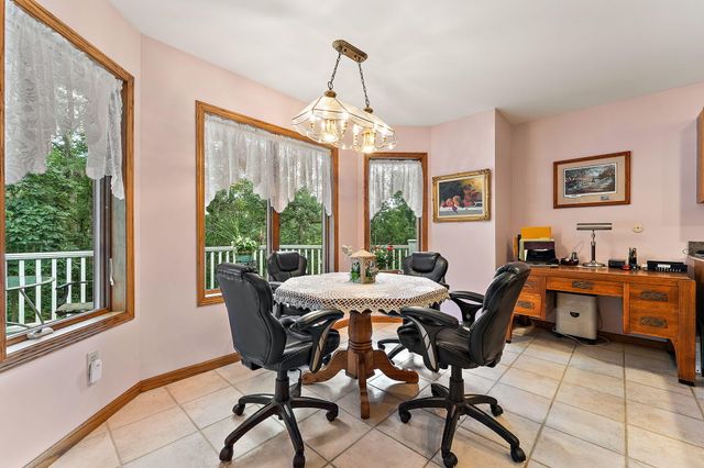 14807 Reeder Road, Crown Point, IN 46307