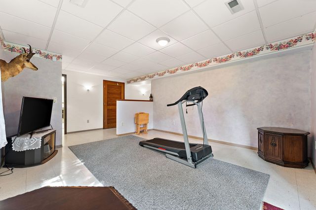 14807 Reeder Road, Crown Point, IN 46307