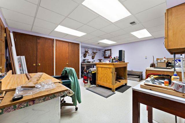 14807 Reeder Road, Crown Point, IN 46307