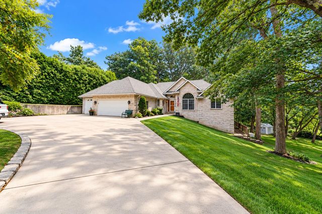 14807 Reeder Road, Crown Point, IN 46307