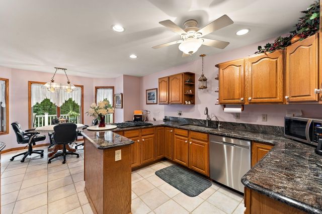 14807 Reeder Road, Crown Point, IN 46307