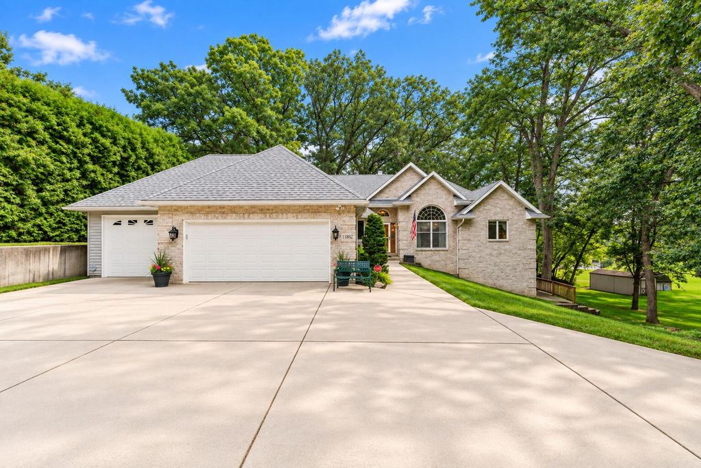 14807 Reeder Road, Crown Point, IN 46307