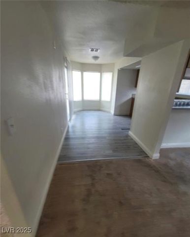 6444 Deadwood Road, Las Vegas, NV 89108