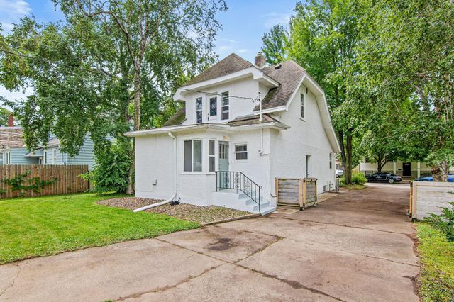1221 4th Street E, Saint Paul, MN 55106