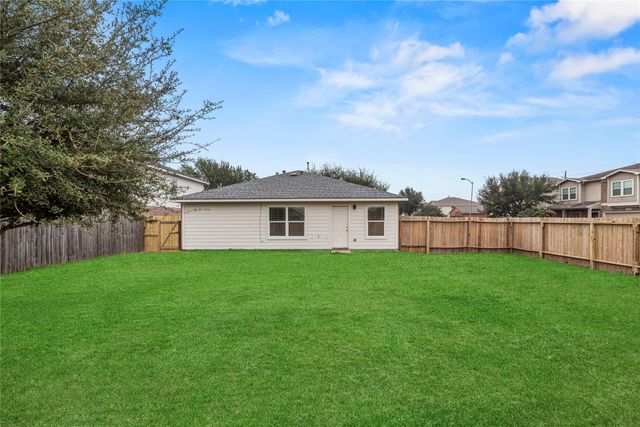 5003 Westwood Pines Drive, Katy, TX 77449