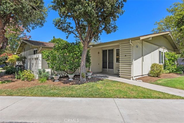 30 Calle Aragon A, Laguna Woods, CA 92637