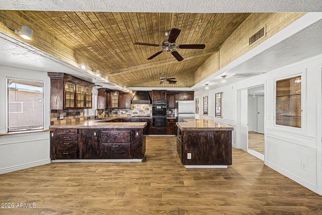 3612 W LONE CACTUS Drive, Glendale, AZ 85308