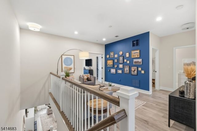 24 Aspen Dr, Cedar Grove Twp., NJ 07009