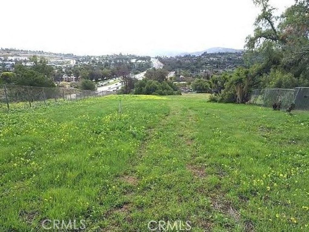 540 Plumosa, San Marcos, CA 92081 — exterior