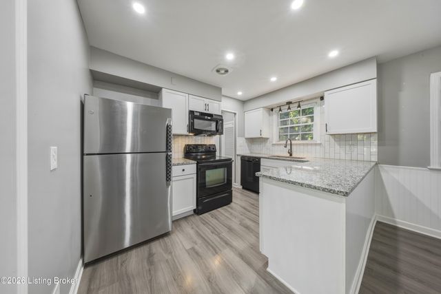 10501 Blue Lick Rd, Louisville, KY 40229