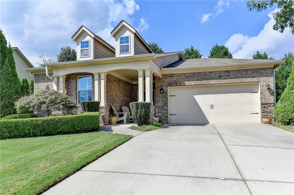 805 Cotton Creek Drive, Canton, GA 30115