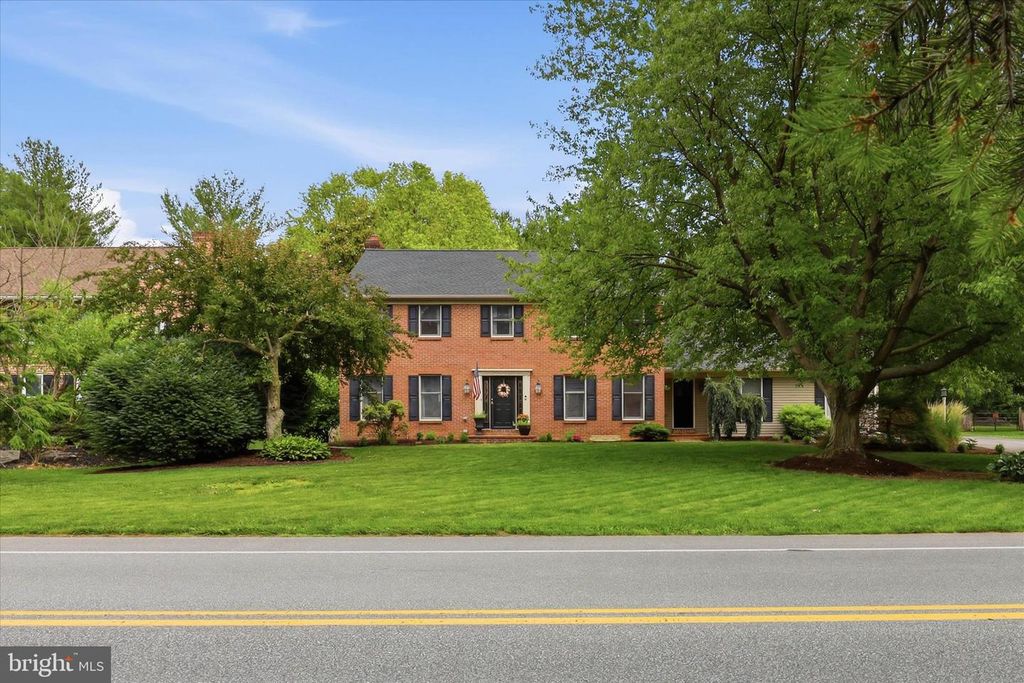 2429 FRUITVILLE PIKE, Lancaster, PA 17601
