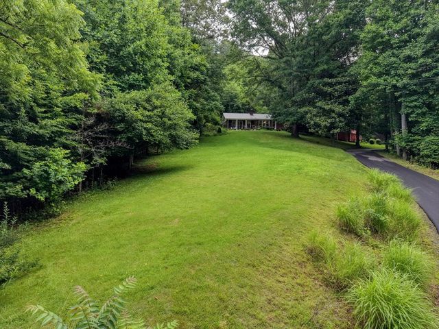 5127 Mineral Springs Road, Young Harris, GA 30582