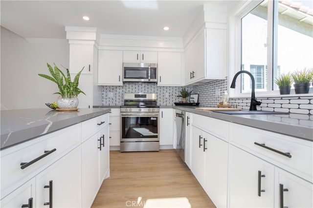 19429 Singing Hills Drive, Porter Ranch, CA 91326