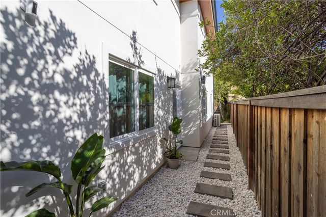 19429 Singing Hills Drive, Porter Ranch, CA 91326