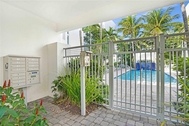 741 NE 4th Avenue 741, Fort Lauderdale, FL 33304