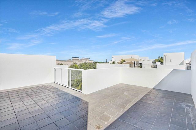 741 NE 4th Avenue 741, Fort Lauderdale, FL 33304