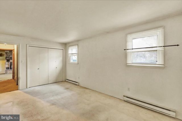 2565 HILL RD, Reading, PA 19606