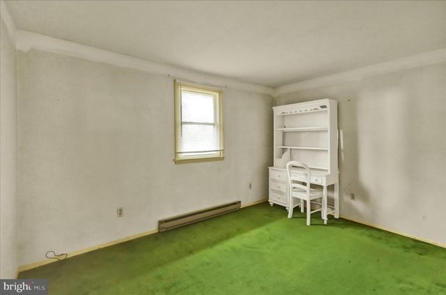 2565 HILL RD, Reading, PA 19606