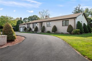 1 Ashley Drive, Lincoln, RI 02865