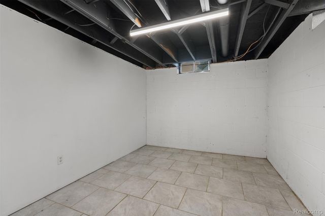 8550 33 Mile Road, Bruce Township, MI 48065