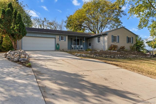 8550 33 Mile Road, Bruce Township, MI 48065