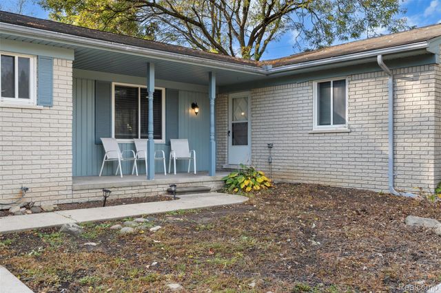 8550 33 Mile Road, Bruce Township, MI 48065