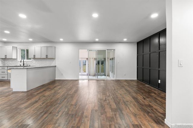 8550 33 Mile Road, Bruce Township, MI 48065