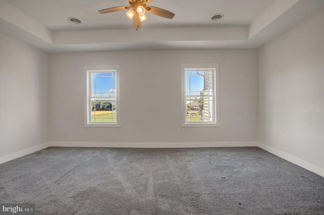103 BLACKBIRD LN, Shippensburg, PA 17257