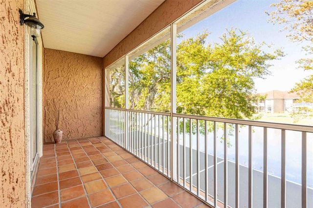 6741 VISTA DEL LAGO AVENUE, Land O Lakes, FL 34637