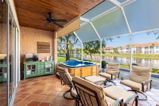 6741 VISTA DEL LAGO AVENUE, Land O Lakes, FL 34637