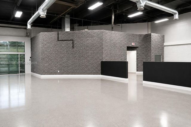 9450 NW 58th Street, Doral, FL 33178