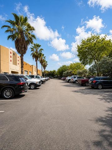 9450 NW 58th Street, Doral, FL 33178