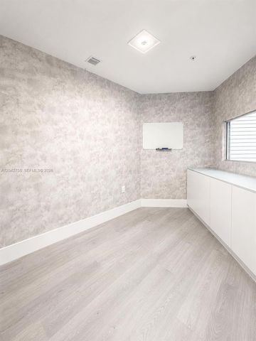 9450 NW 58th Street, Doral, FL 33178