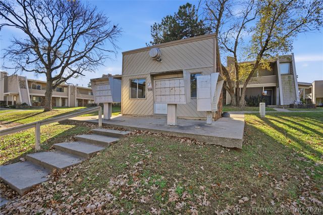 7325 S Yale Avenue 213, Tulsa, OK 74136