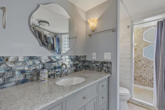 10011 Fuerte Drive, La Mesa, CA 91941