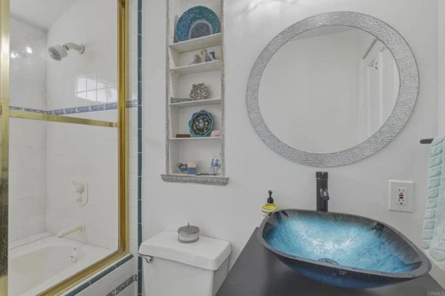 10011 Fuerte Drive, La Mesa, CA 91941