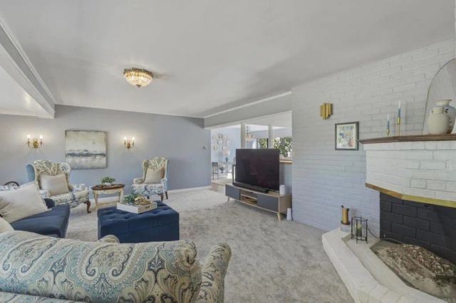 10011 Fuerte Drive, La Mesa, CA 91941